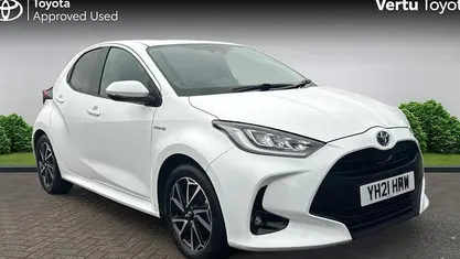 Used Toyota Yaris Hybrid Design 116 HP (85 kW) 2026 Hatchback