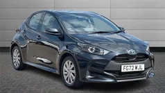 Eclipse black Used 2022 Toyota Yaris Hybrid Hatchback | £15,699 (Good price)