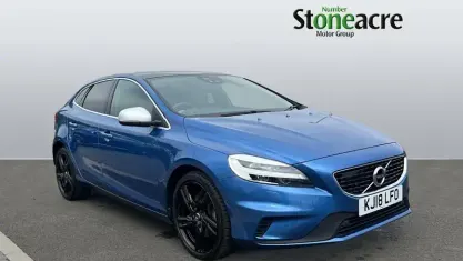 Used Volvo V40 R-Design 150 HP (110 kW) 2019 Hatchback