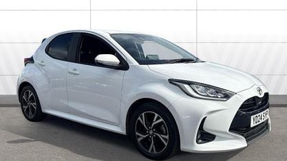Używany Toyota Yaris Hybrid Design 116 KM (85 kW) 2026 Hatchback