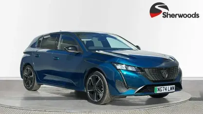 Used Peugeot e-308 Allure 114 kW (156 HP) 2024 Blue Hatchback