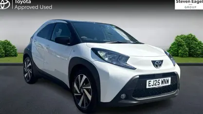 Used Toyota Aygo X 72 HP (52 kW) 2025 White SUV