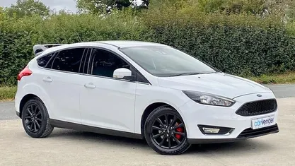 Used Ford Focus Titanium 101 HP (74 kW) 2017 Hatchback