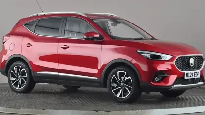 Usado MG ZS Exclusive 111 HP (81 kW) 2024 Vermelho SUV