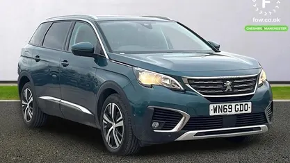 Used Peugeot 5008 Allure 131 HP (96 kW) 2019 Green SUV