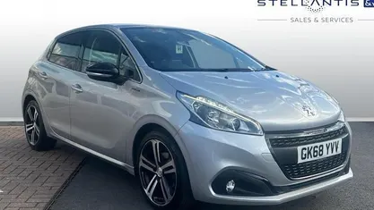 Used Peugeot 208 GT-line 109 HP (80 kW) 2019 Grey Hatchback
