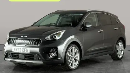 Używany Kia Niro 141 KM (103 kW) 2022 Szary SUV