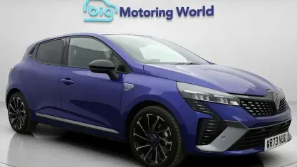 Używany Renault Clio V Esprit Alpine 143 KM (105 kW) 2024 Niebieski Hatchback