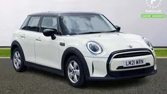 White Used 2021 Mini Cooper Classic Hatchback | £14,699 (Fair price)