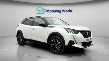 Used Peugeot 2008 GT 131 HP (96 kW) 2023 White SUV