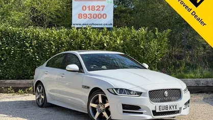 Used Jaguar XE R-Sport 250 HP (183 kW) 2018 White Sedan