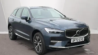 Used Volvo XC60 Core 350 HP (257 kW) 2022 Denim blue SUV