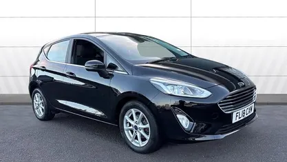 Black Used 2018 Ford Fiesta Zetec Hatchback | £9,392 (Fair price)