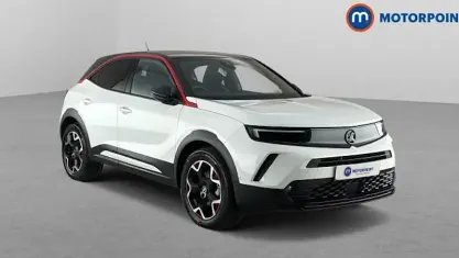 Used Vauxhall Mokka SRi 100 kW (136 HP) 2022 White SUV