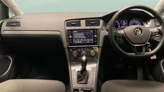Silver Used 2017 VW Golf VII SE Estate | £11,975 (Fair price)
