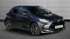 Used 2022 Toyota Yaris Hybrid Design Hatchback | £16,850 (Fair price)
