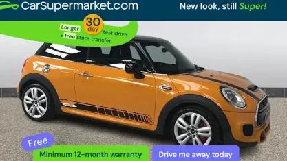 Używany Mini John Cooper Works Hatch 231 KM (169 kW) 2017 Pomarańczowy Hatchback