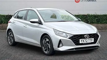 Used 2022 Hyundai i20 SE Hatchback | £14,029 (Fair price)