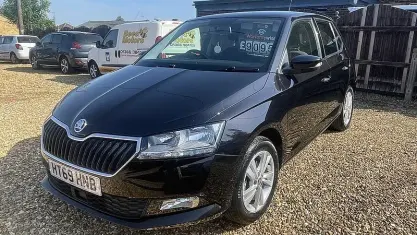 Used Skoda Fabia SE 60 HP (44 kW) 2019 Black Hatchback
