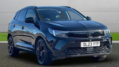 Black Used 2023 Vauxhall Grandland X S SUV | £16,699 (Fair price)