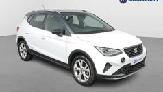 White Used 2023 Seat Arona FR SUV | £13,499 (Fair price)