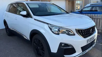 Used Peugeot 5008 Allure 131 HP (96 kW) 2020 White SUV