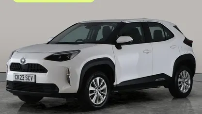 Used Toyota Yaris Hybrid 116 HP (85 kW) 2026 Estate