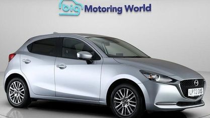 Używany Mazda 2 Inclusive 90 KM (66 kW) 2022 Hatchback