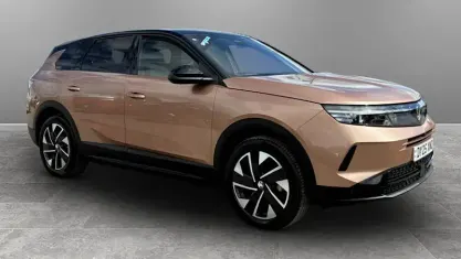 Used Vauxhall Grandland X Ultimate 136 HP (100 kW) 2025 Brown SUV