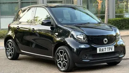 Käytetty Smart ForFour Premium 71 HP (52 kW) 2019 Viistoperä