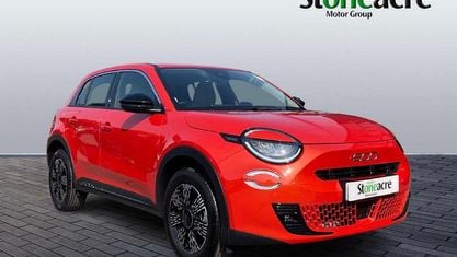 New Fiat 600 101 HP (74 kW) 2025 Orange SUV