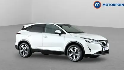 Used Nissan Qashqai N-Connecta 190 HP (139 kW) 2023 White SUV