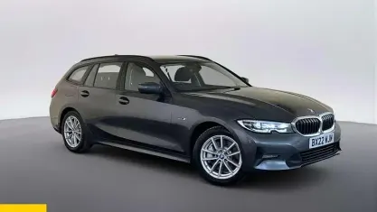 Used BMW 330e Comfort Edition 292 HP (214 kW) 2022 Grey Estate