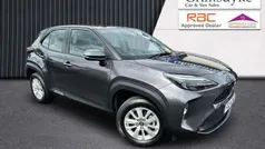 Used 2025 Toyota Yaris Hybrid Estate | £21,290 (Good price)