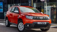 Orange Used 2023 Dacia Duster Expression SUV | £15,995 (Fair price)