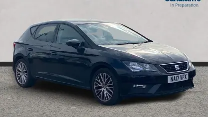 Used Seat Leon SE Dynamic 115 HP (84 kW) 2017 Black Hatchback