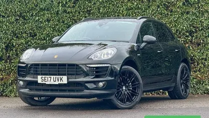 Used Porsche Macan S 258 HP (189 kW) 2017 Black SUV