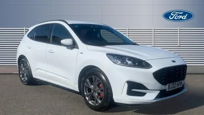 Begagnad Ford Kuga ST-Line 120 HK (88 kW) 2021 Vit SUV