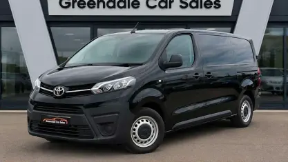 Used Toyota Proace Active 120 HP (88 kW) 2024 MPV