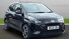 Black New 2025 Hyundai i10 Advanced Hatchback | £15,675 (Good price)