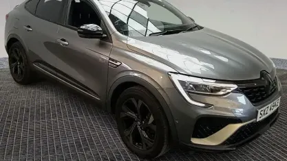 Used Renault Arkana Engineered 143 HP (105 kW) 2023 Grey SUV