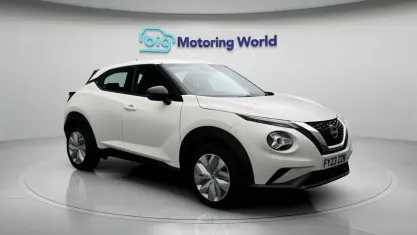 Used Nissan Juke Acenta 114 HP (83 kW) 2023 White SUV