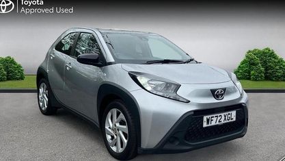 Używany Toyota Aygo X PURE 72 KM (52 kW) 2024 SUV