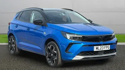 Used Vauxhall Grandland X Ultimate 131 HP (96 kW) 2023 Blue SUV