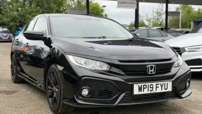 Used Honda Civic SR 126 HP (92 kW) 2019 Black Hatchback