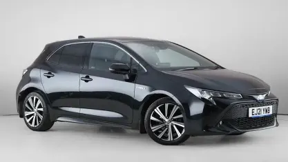 Used Toyota Corolla Design 122 HP (89 kW) 2021 Black Hatchback