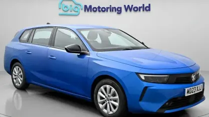 Used Vauxhall Astra Design Edition 131 HP (96 kW) 2025 Estate