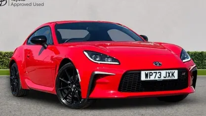 Used Toyota GR86 235 HP (172 kW) 2023 Red Coupe