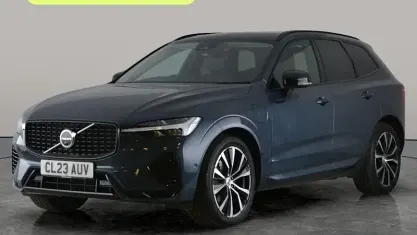 Usado Volvo XC60 Ultimate 455 HP (334 kW) 2023 Azul SUV