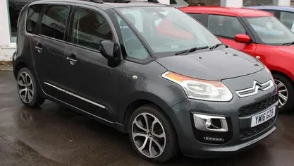 Used Citroën C3 Platinum 99 HP (72 kW) 2016 MPV